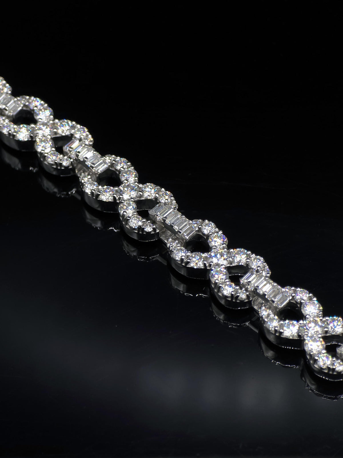 Infinity Link Chain 10mm, VVS1 Quality Round and Emerald-cut Moissanite Diamond, Pass Diamond Tester
