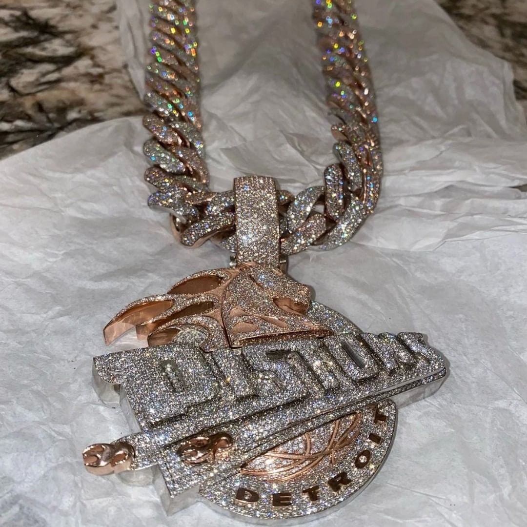 10K Solid Rose Gold and Moissanite Diamond 15.00 CT Horse Detroit Pendant without Chain, Chunky pendant