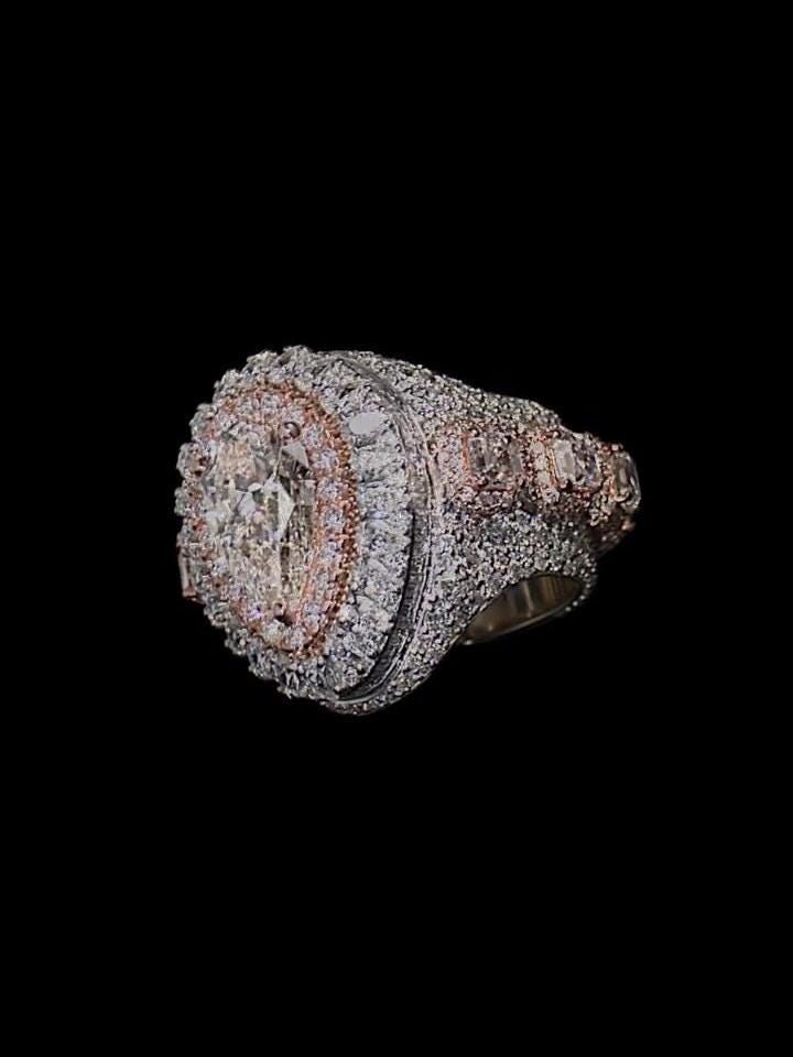 5ct Pear-Shaped Moissanite and Princess Cut Accent Stones Iced-Out Ring - White & Rose Gold Finish, Luxury Hip-Hop Bling