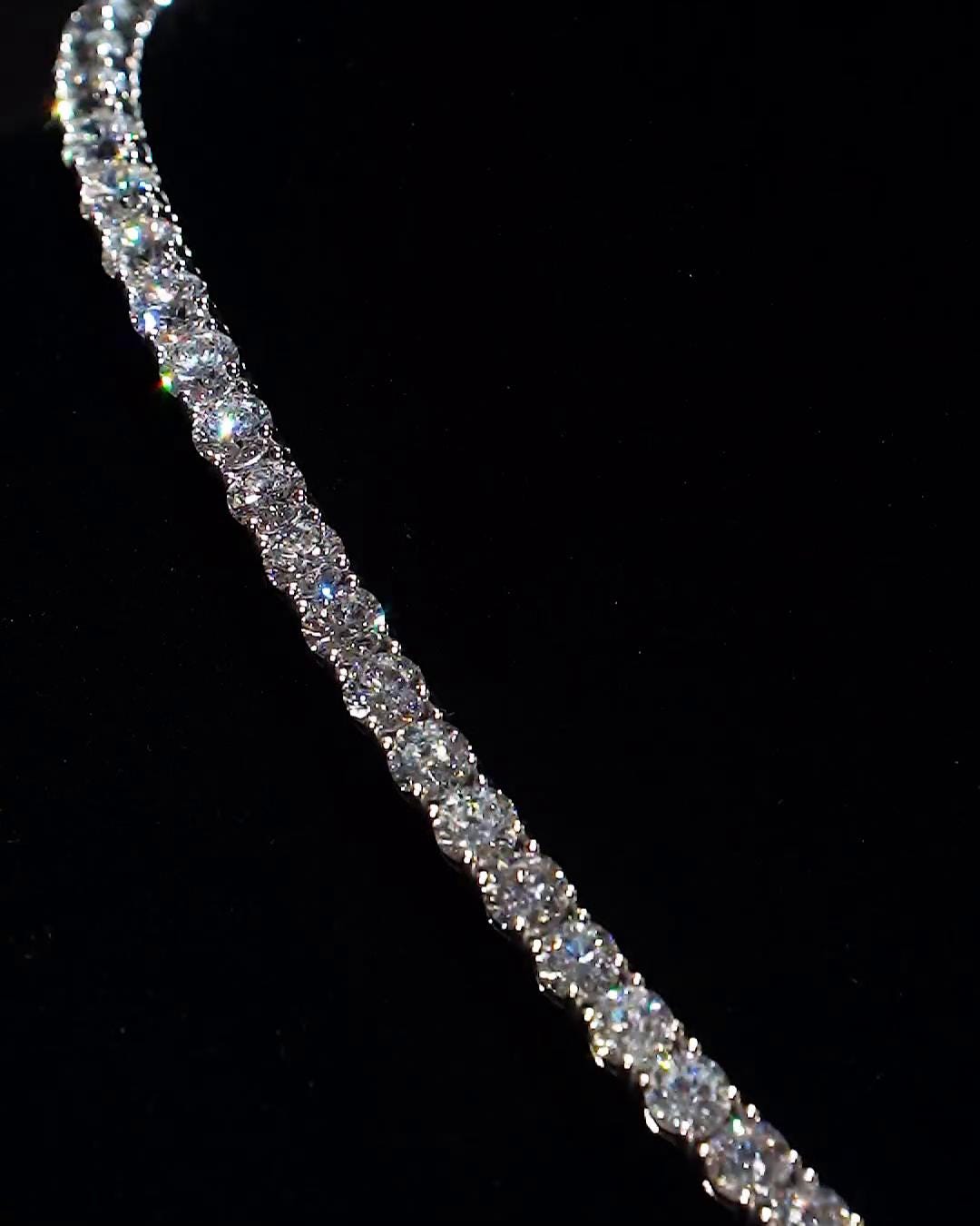 Iced Out Tennis Chain | VVS1 Quality Round-Cut Moissanite Diamonds | Passes Diamond Tester
