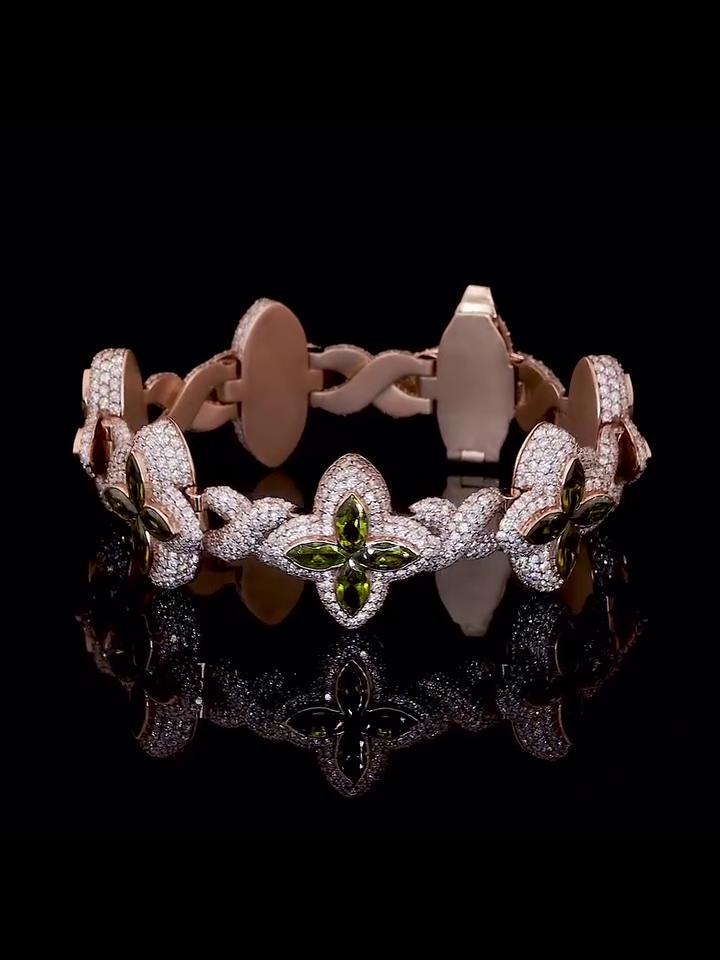 Men's Marquise Cut Green Peridot Four-Leaf Clover Bracelet, Infinity Link Bracelet, VVS Diamond Bracelet, Passes Diamond Tester