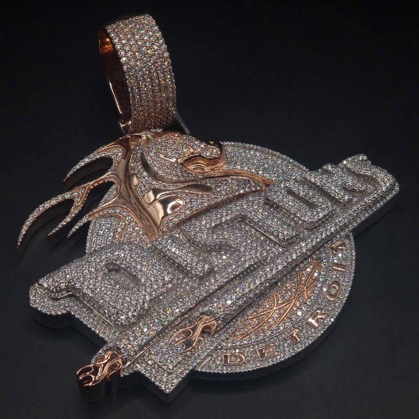 10K Solid Rose Gold and Moissanite Diamond 15.00 CT Horse Detroit Pendant without Chain, Chunky pendant