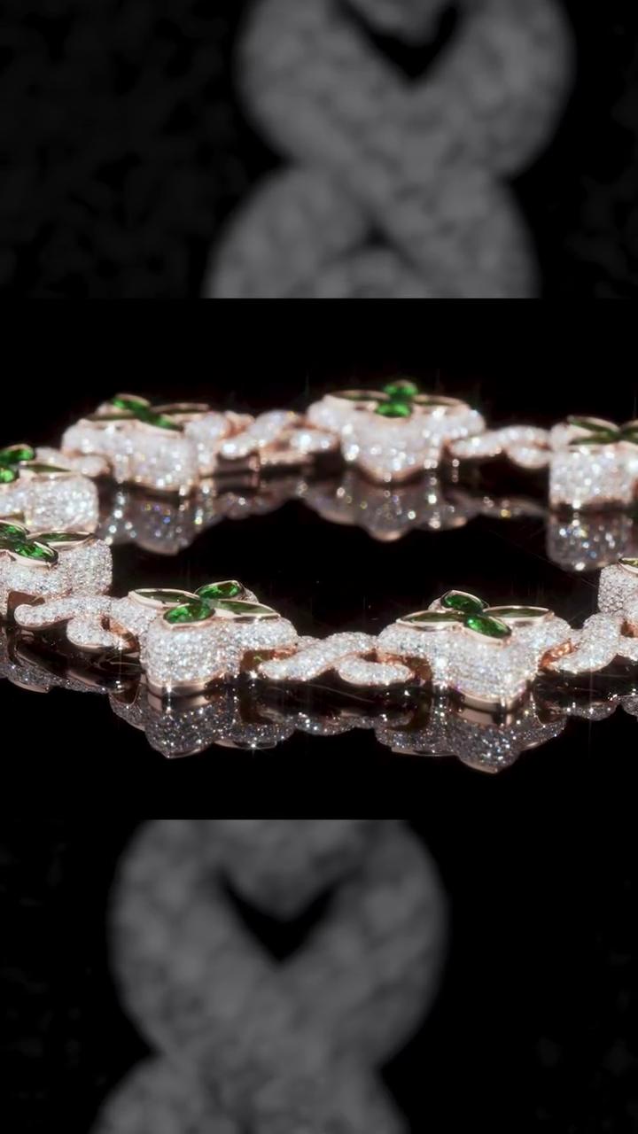 VVS Moissanite Green Flower Link Chain | Rhodium Plated 925 Silver | Iced Out Custom Necklace | Hip Hop Statement Jewelry