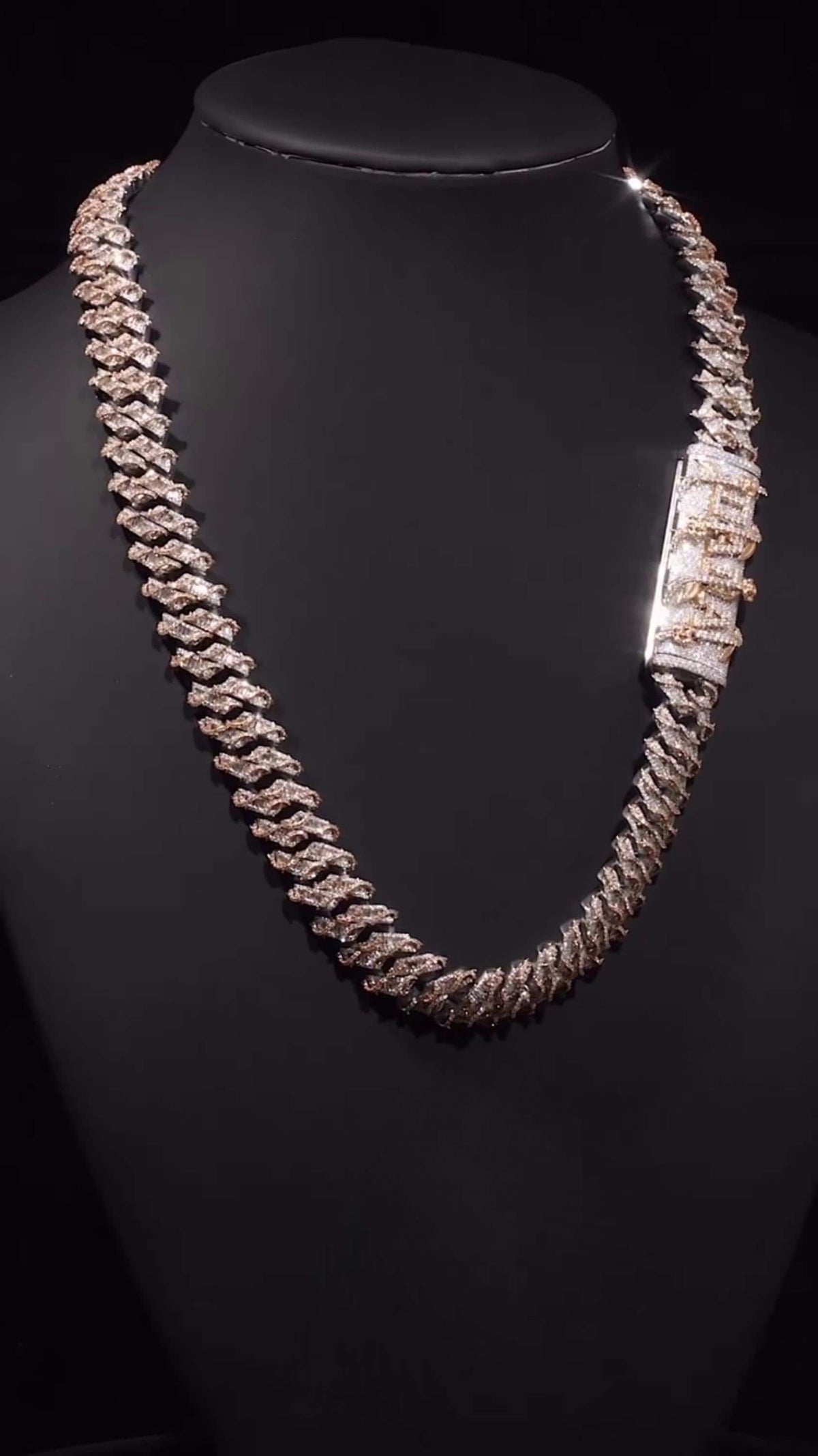 Custom Rose Thorn Cuban Link Chain | 18mm Wide | VVS1 Baguette Moissanite | 925 Sterling Silver | Luxury Hip Hop Necklace