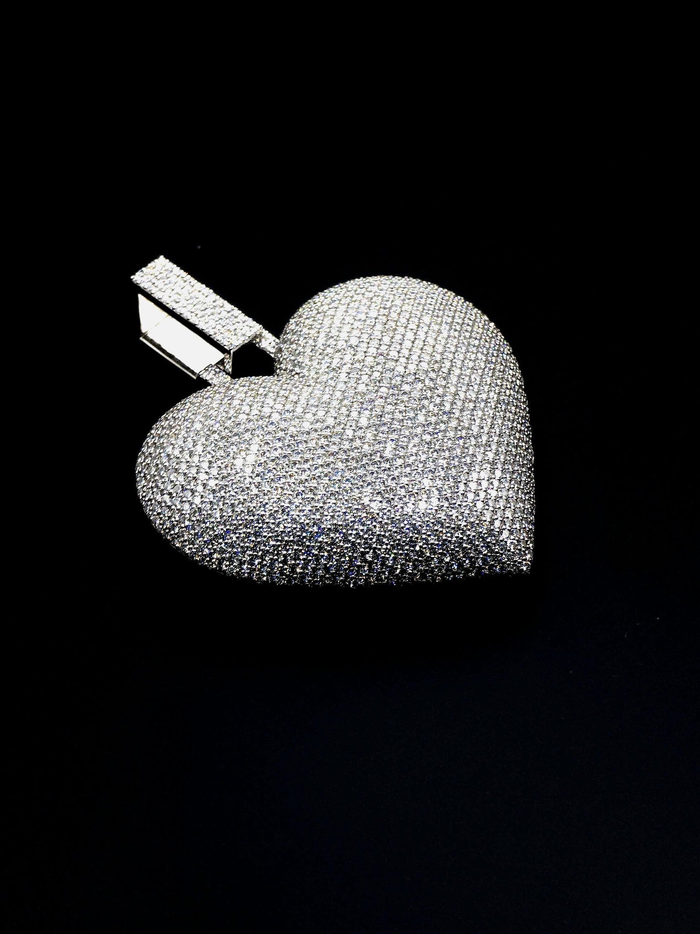 14.66Ct Round Cut Moissanite Diamond Men's Customized Heart Pendant 10K White Gold, Fully Iced Out Men's Hip-hop Pendant