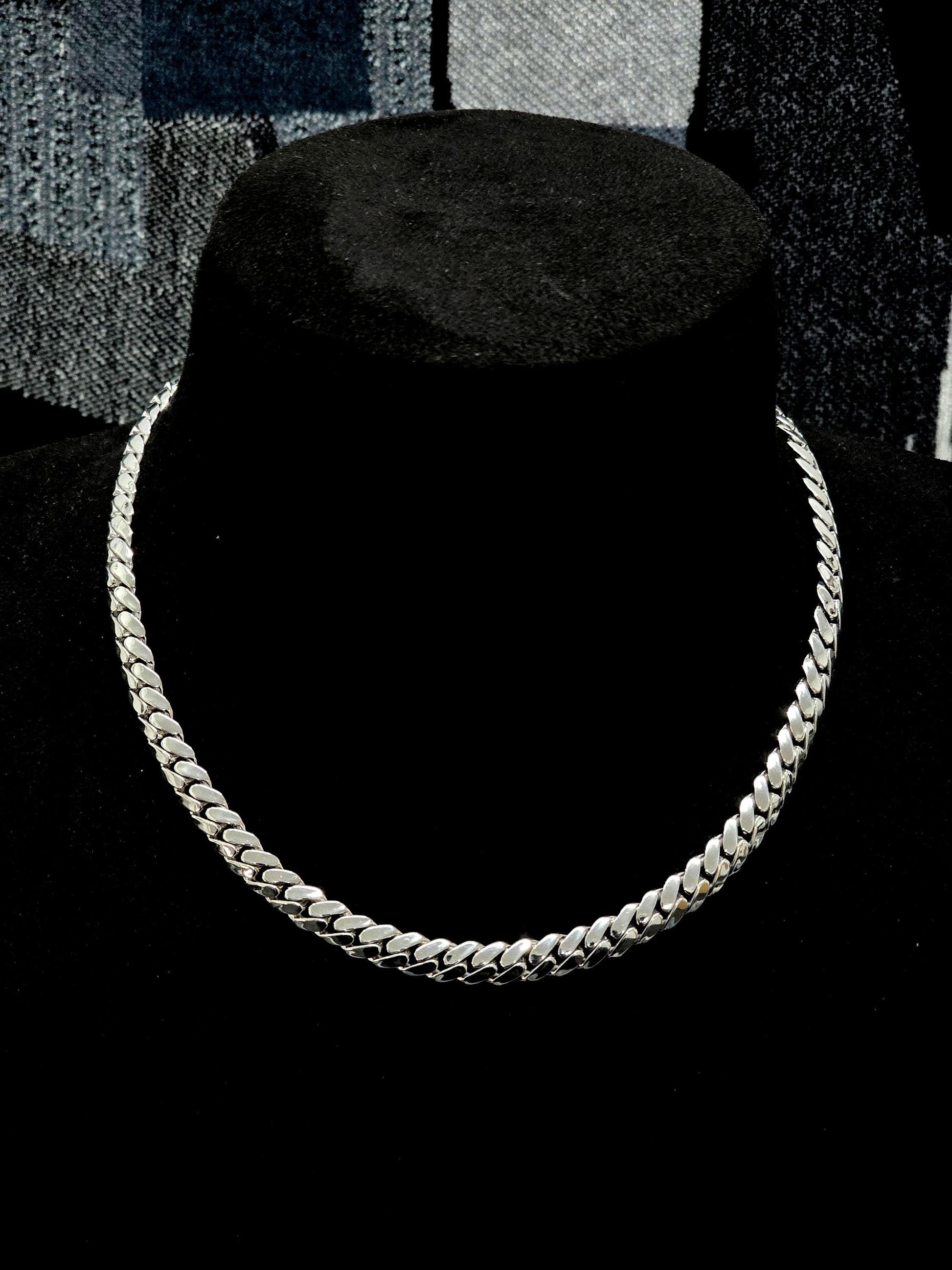 8mm Miami Cuban Link Chain, Iced Lock Box with Custom Name, Men/Women Chain, Cuban Necklace, Available in 925 Sterling Silver/10k Solid Gold