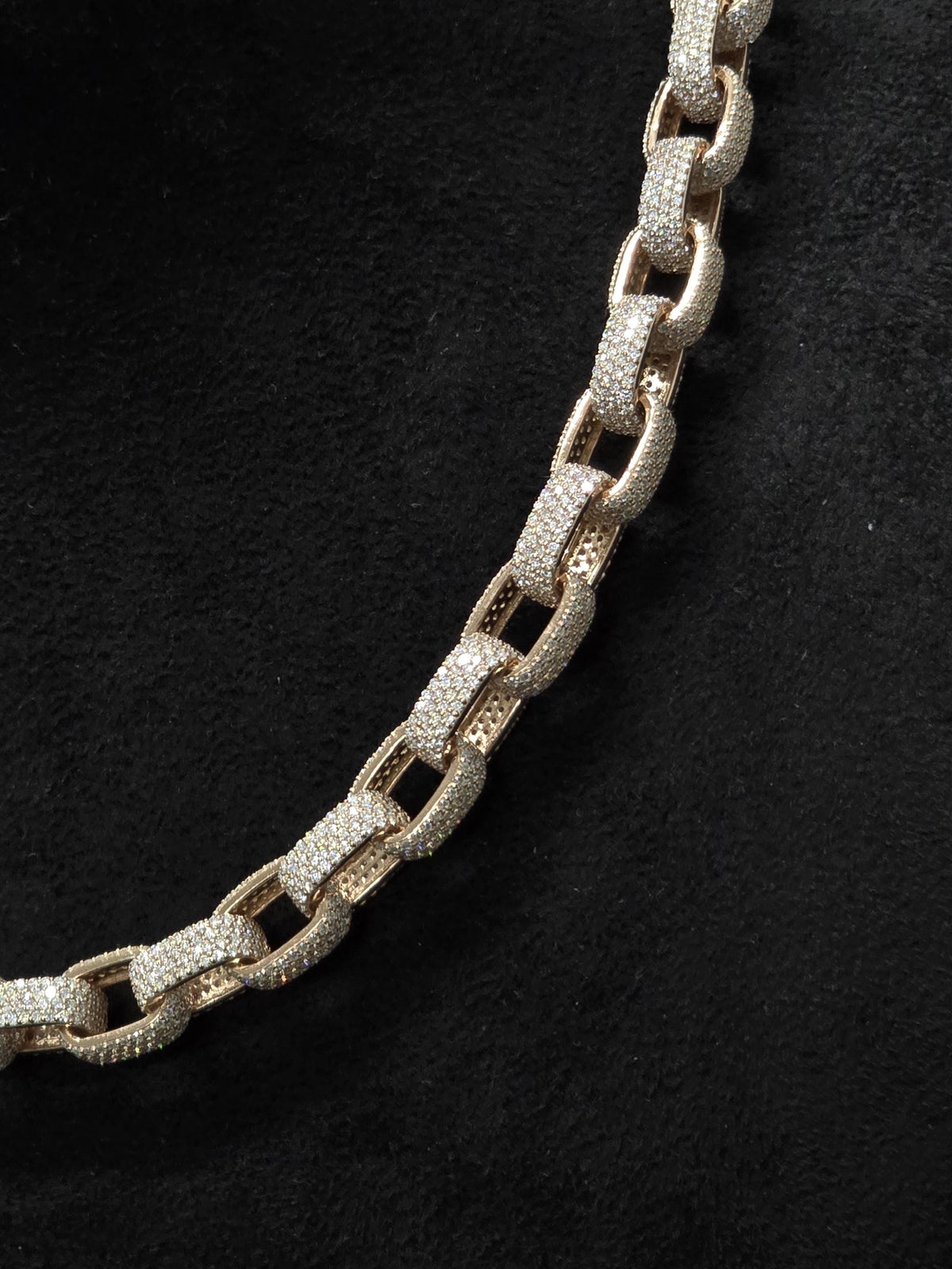 9mm Iced Out Hermes Link Chain, VVS1 D Color Moissanite, Pass Diamond Tester, Rose Gold 925 Silver Chain
