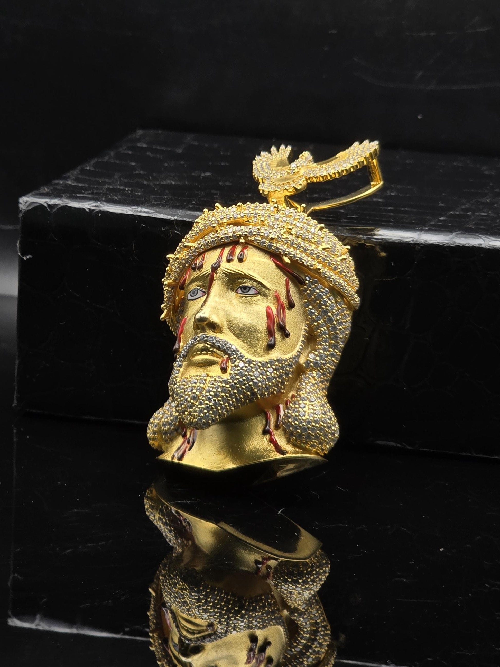 Bleeding Jesus Pendant with Bird Bail | 925 Silver/10K Gold | CZ, Moissanite, Lab Diamond | Hip Hop Bling Religious Necklace