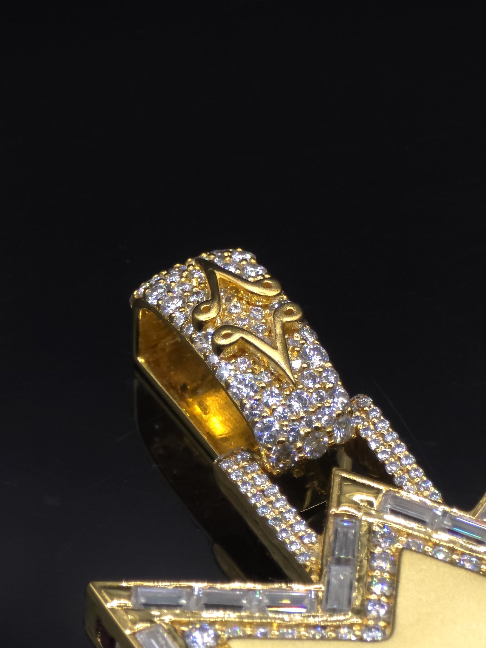 Custom Royal Lion Shield Pendant, Iced Out VII Crown Pendant, 925 Silver Moissanite Hip Hop Jewelry, Pass Diamond Tester