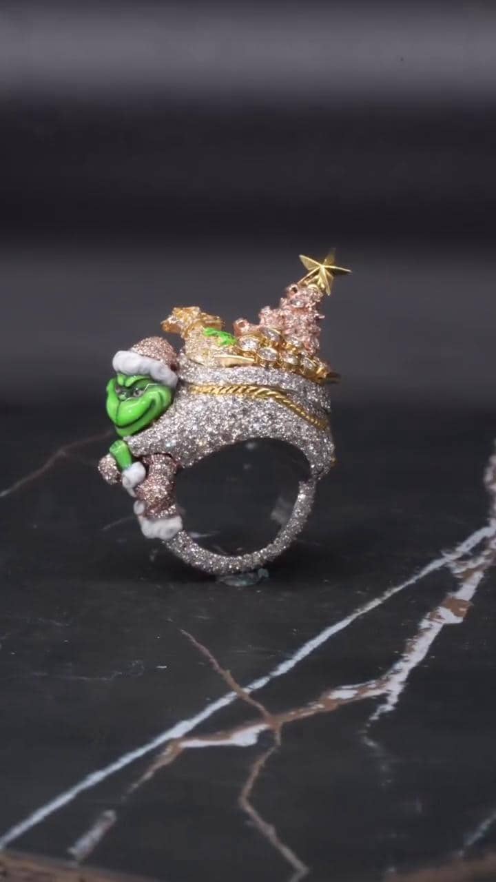 Custom Iced Out Green Holiday Character Ring, 925 Sterling Silver, VVS Moissanite or CZ, 3D Christmas Statement Ring
