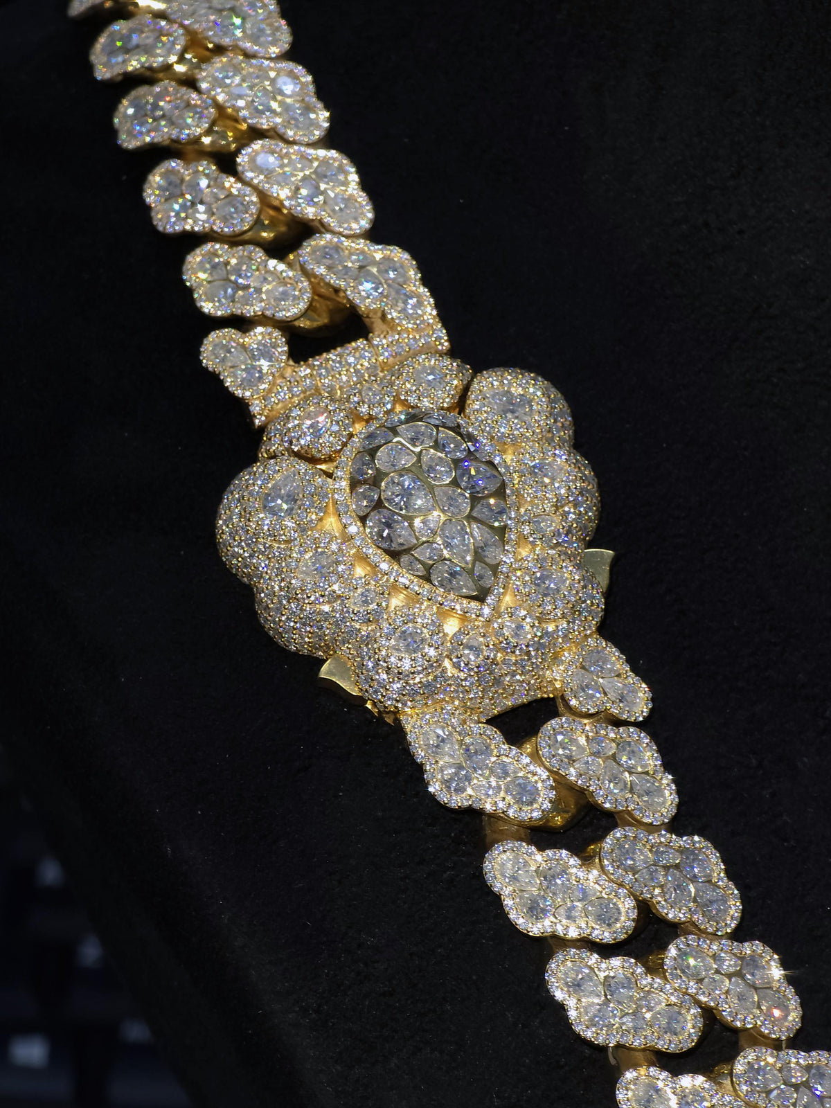 22mm Pear Cluster Cuban Link Chain | Inlay Set VVS1 Moissanite | Iced Out Gold Plated 925 Silver Hip Hop Necklace